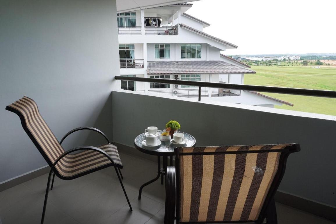 Amansari Residence Resort Johor Bahru Exterior foto